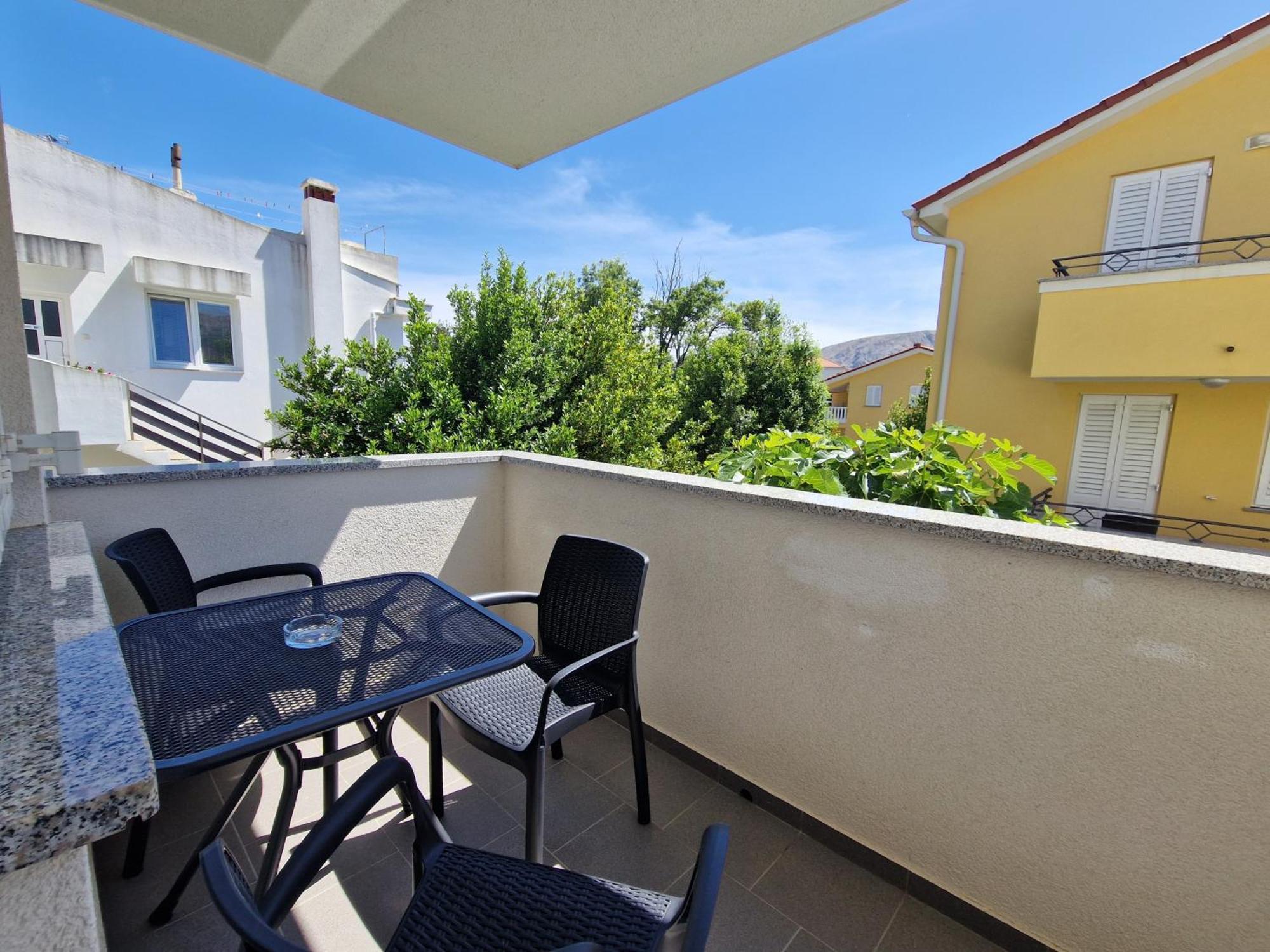 Apartment Slabek Baska  Exterior photo